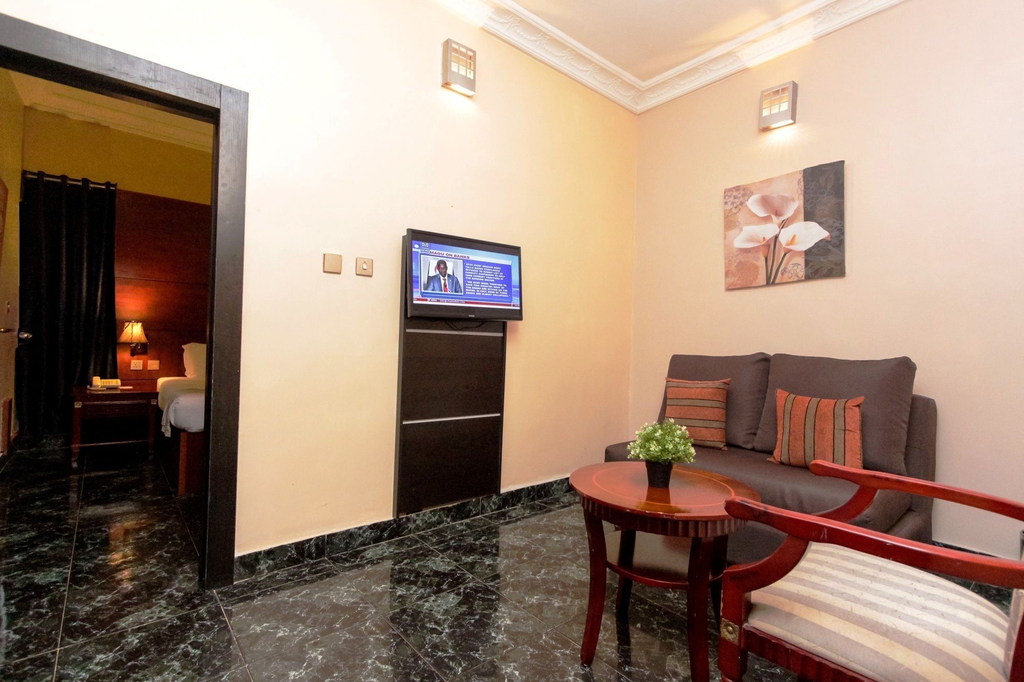 Sunfit - Fitness, Spa, Accommodation Aliayabiagba エクステリア 写真